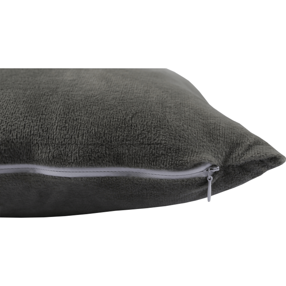 Pernă, material textil de catifea gri-maro Taupe, 45x45, ALITA TIPUL 3