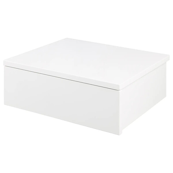 Noptiera   suspendată   Chartee